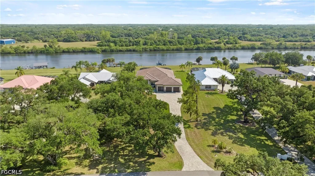 1311 Riverbend Drive Labelle FL 33935