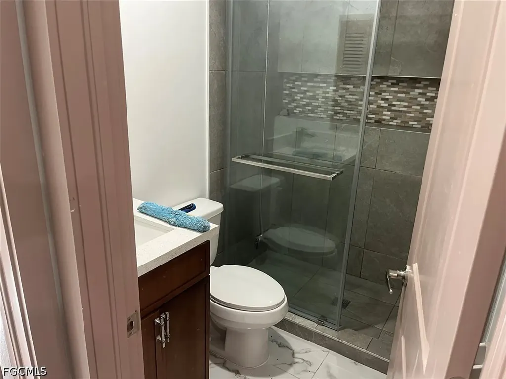 1312 SE 24th Avenue Cape Coral FL 33990