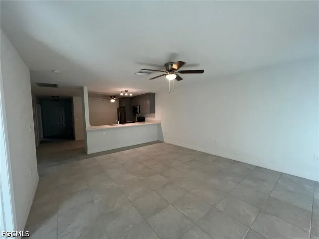 6064 Laurelwood Drive Fort Myers FL 33905