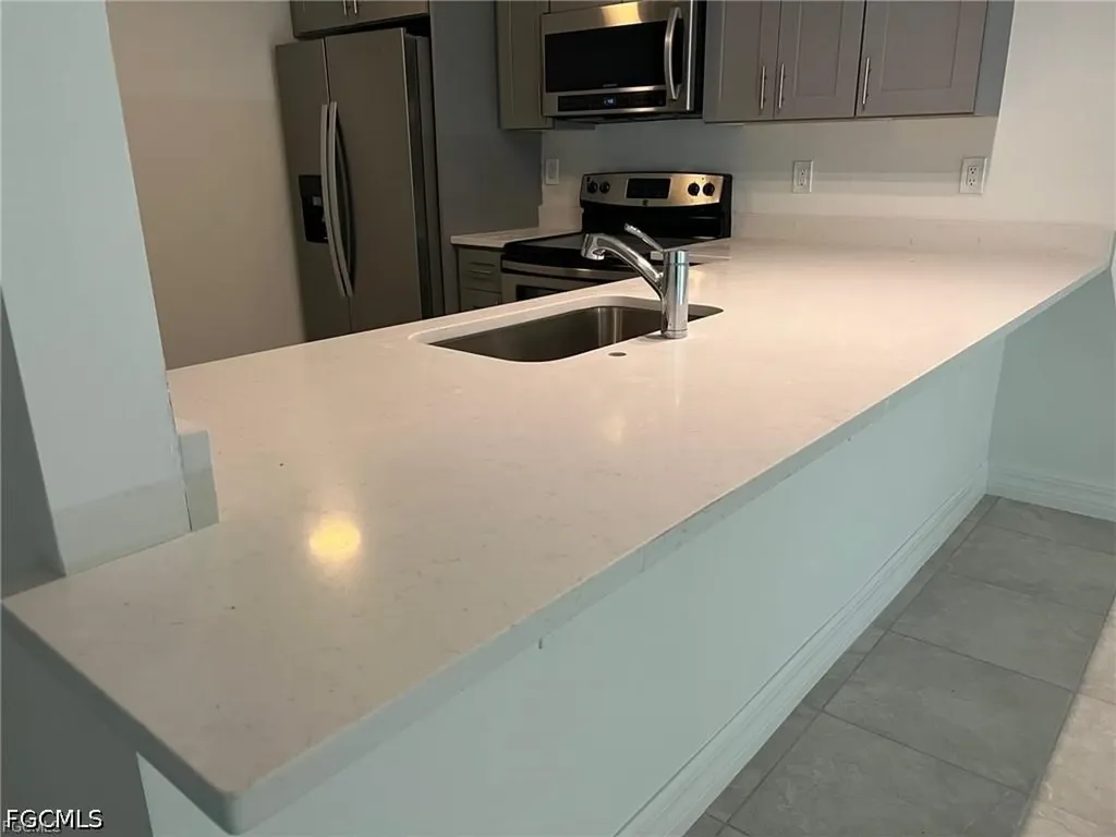 6064 Laurelwood Drive Fort Myers FL 33905