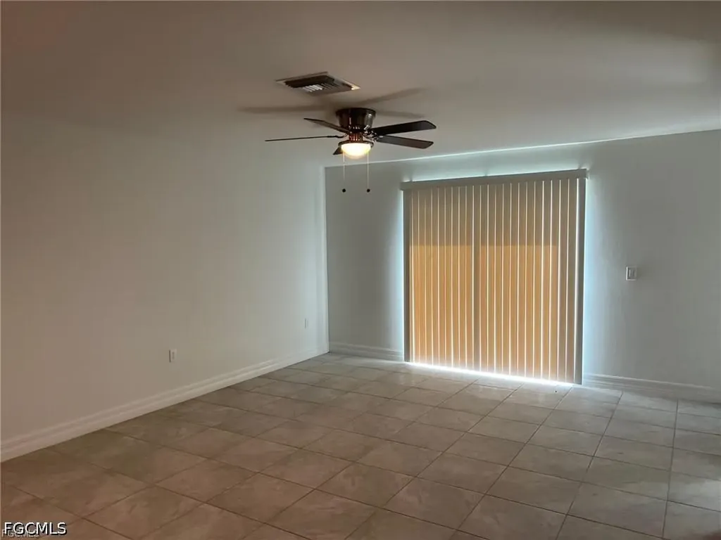 6064 Laurelwood Drive Fort Myers FL 33905