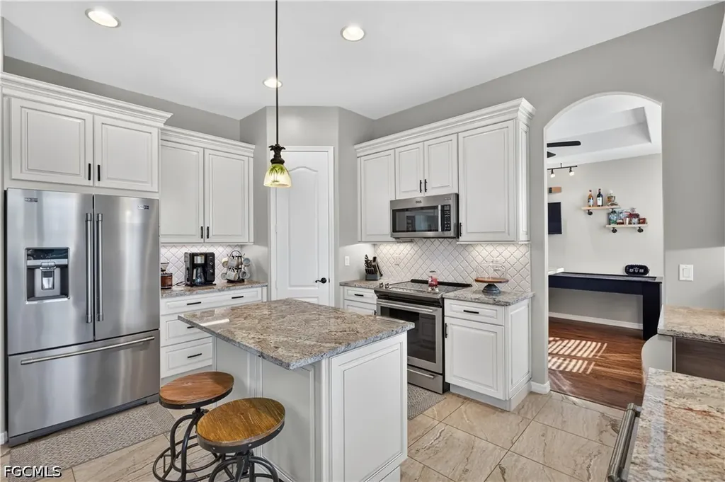 2659 Amber Lake Drive Cape Coral FL 33909