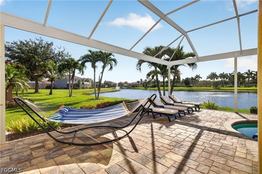 2659 Amber Lake Drive Cape Coral FL 33909