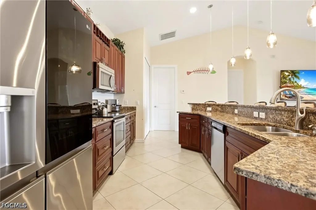1720 Old Burnt Store Road N Cape Coral FL 33993