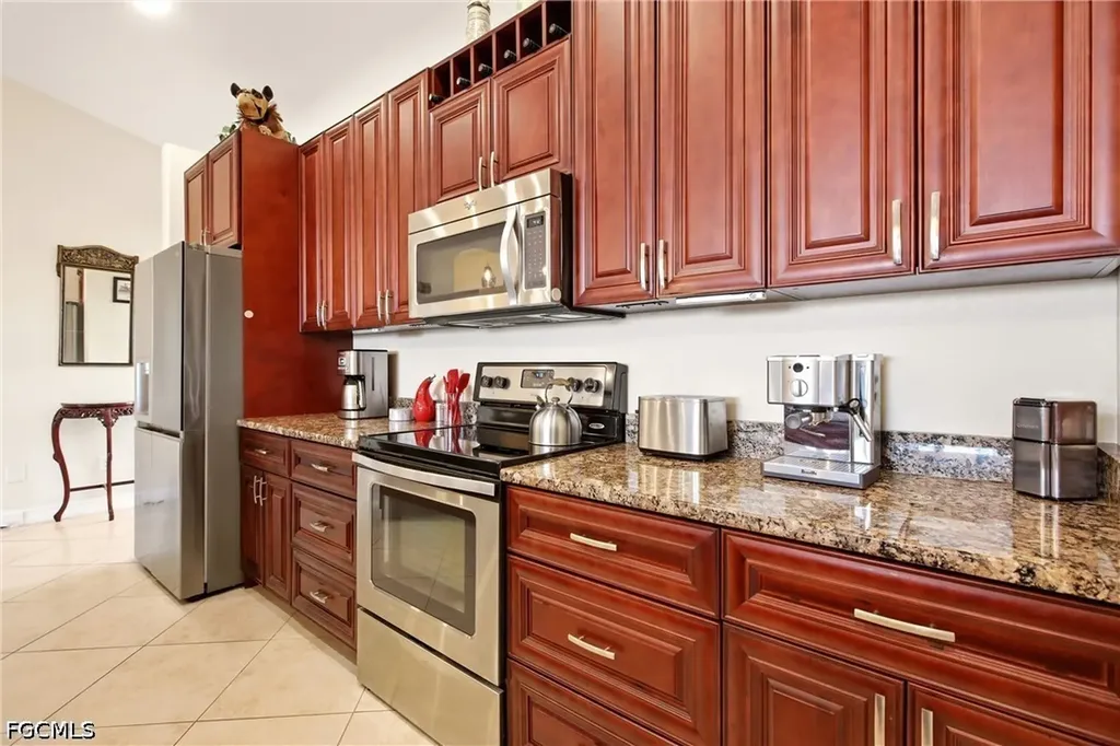 1720 Old Burnt Store Road N Cape Coral FL 33993