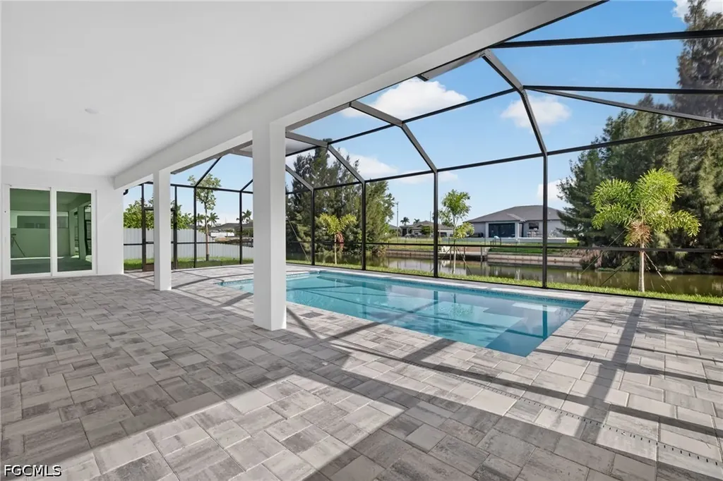 633 SW 13th Street Cape Coral FL 33991