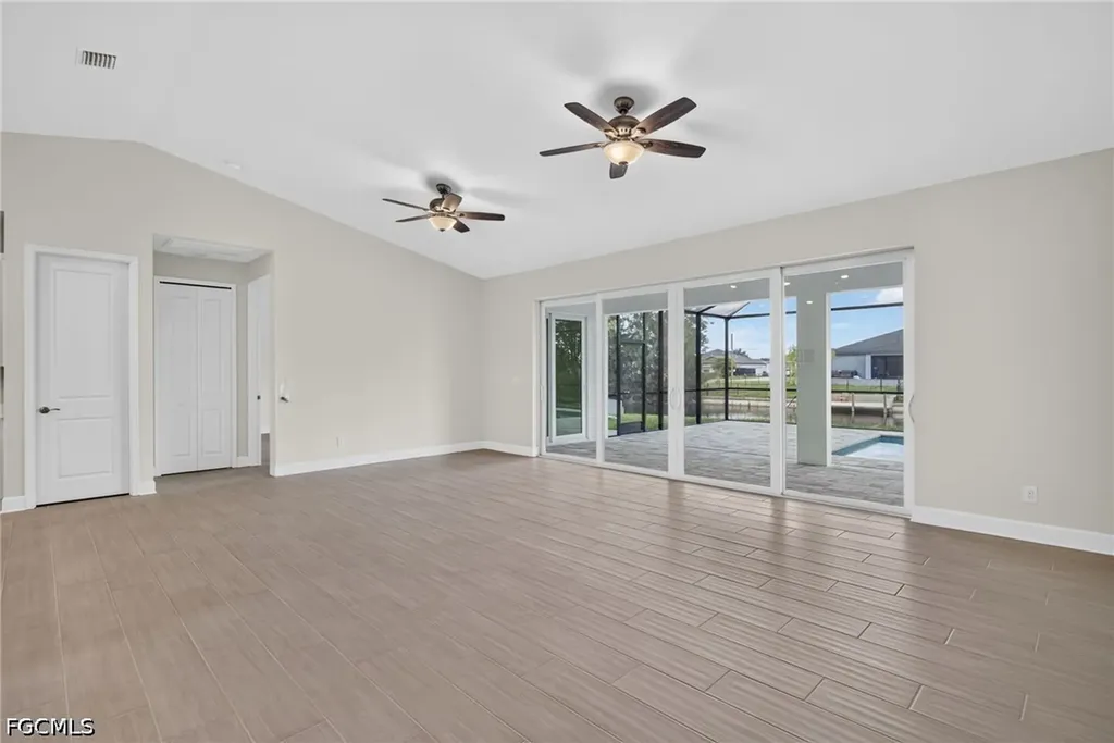 633 SW 13th Street Cape Coral FL 33991