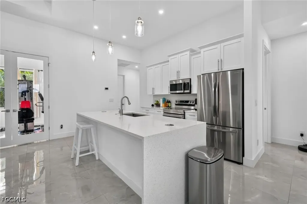 228 SW 31st Place Cape Coral FL 33991