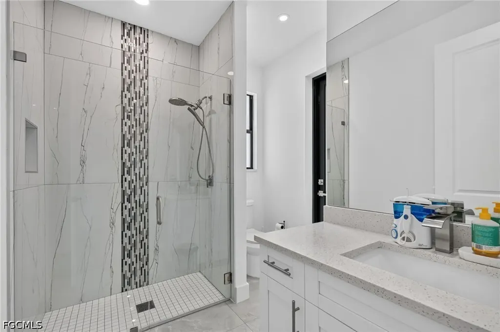 228 SW 31st Place Cape Coral FL 33991
