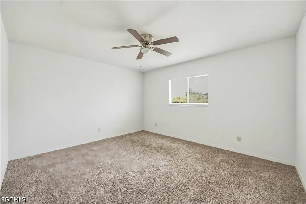 2022 SW 15th Avenue Cape Coral FL 33991