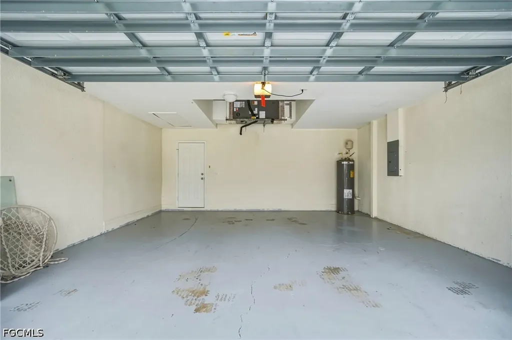 2022 SW 15th Avenue Cape Coral FL 33991