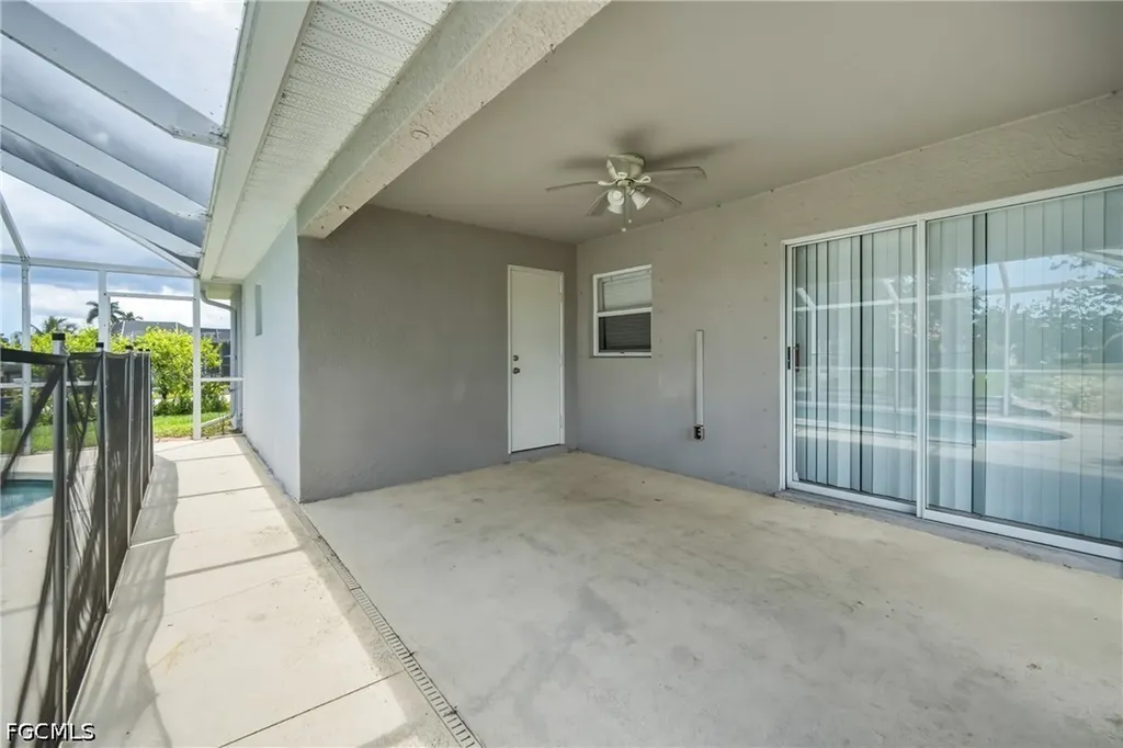 2022 SW 15th Avenue Cape Coral FL 33991