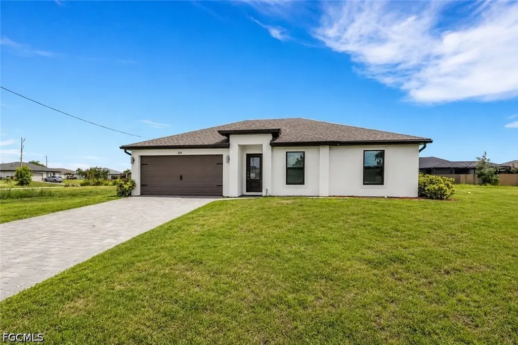 219 NW 25th Terrace Cape Coral FL 33993