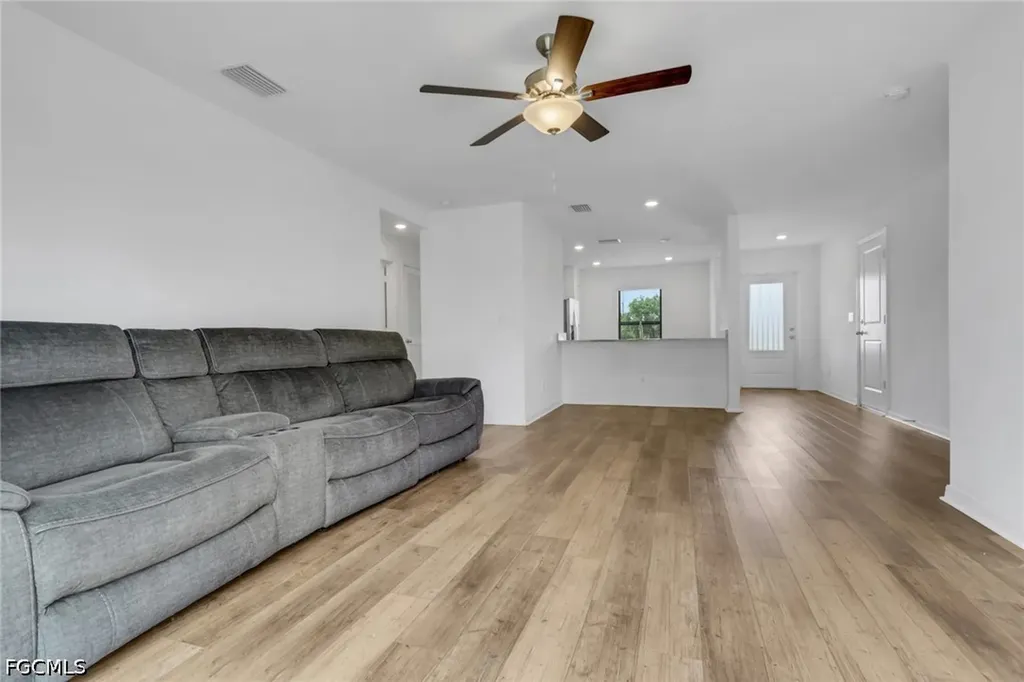 219 NW 25th Terrace Cape Coral FL 33993
