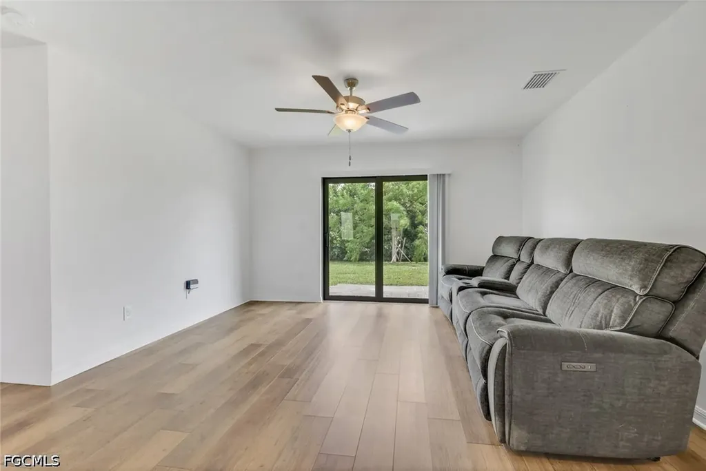 219 NW 25th Terrace Cape Coral FL 33993