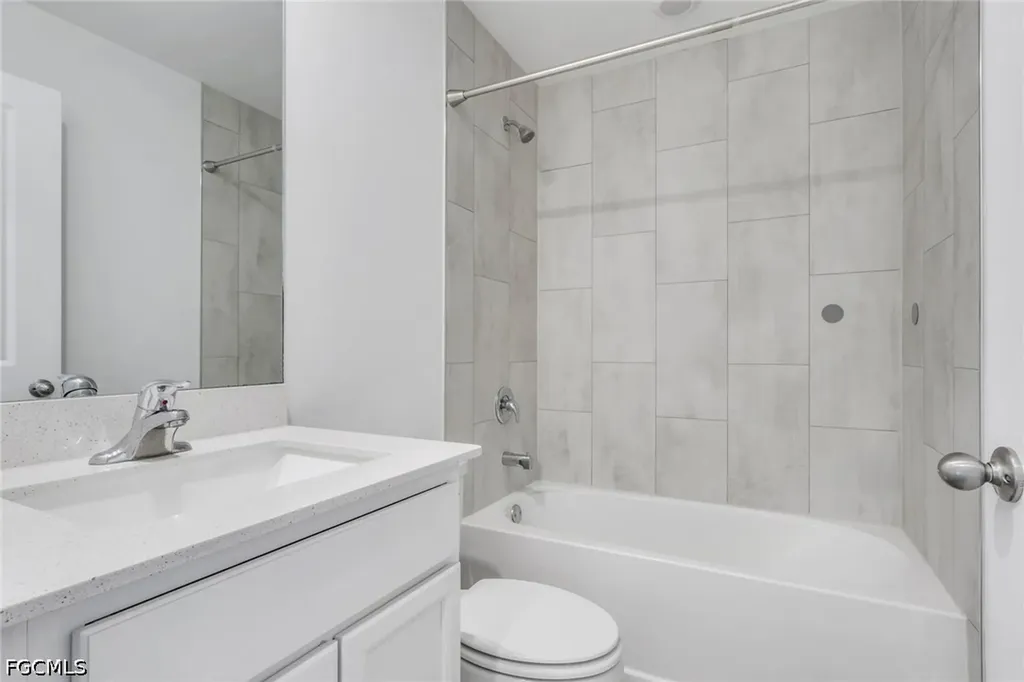 219 NW 25th Terrace Cape Coral FL 33993