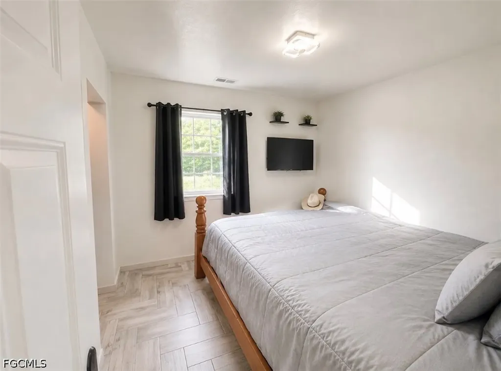 415 Fairfax Drive Fort Myers FL 33905