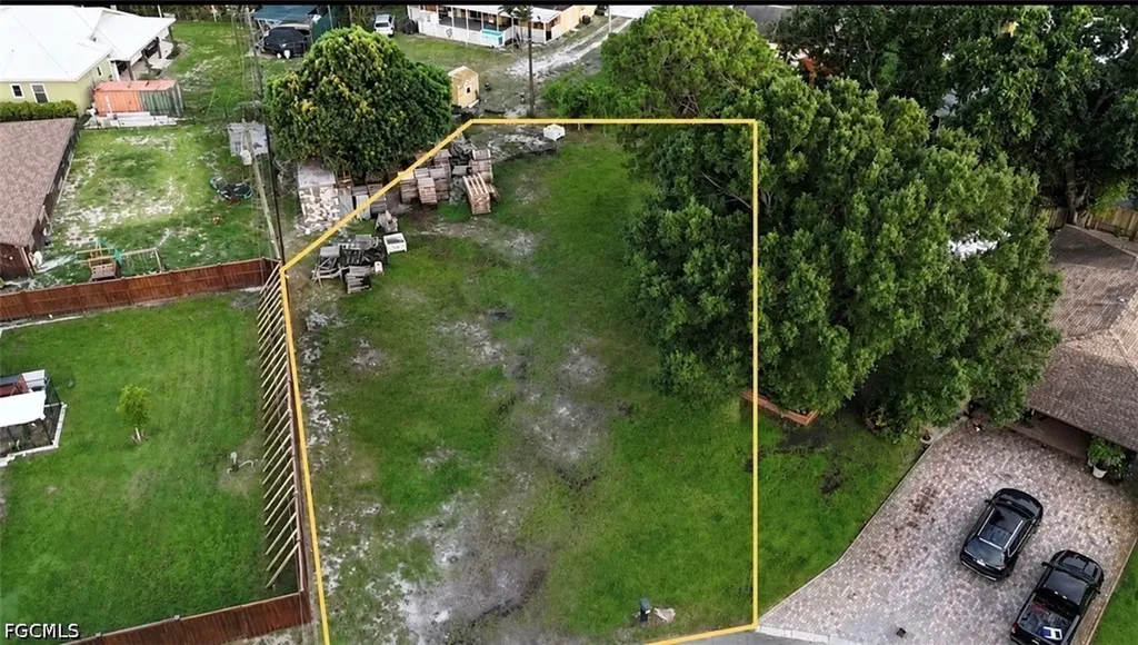 809 Monroe Court Immokalee FL 34142