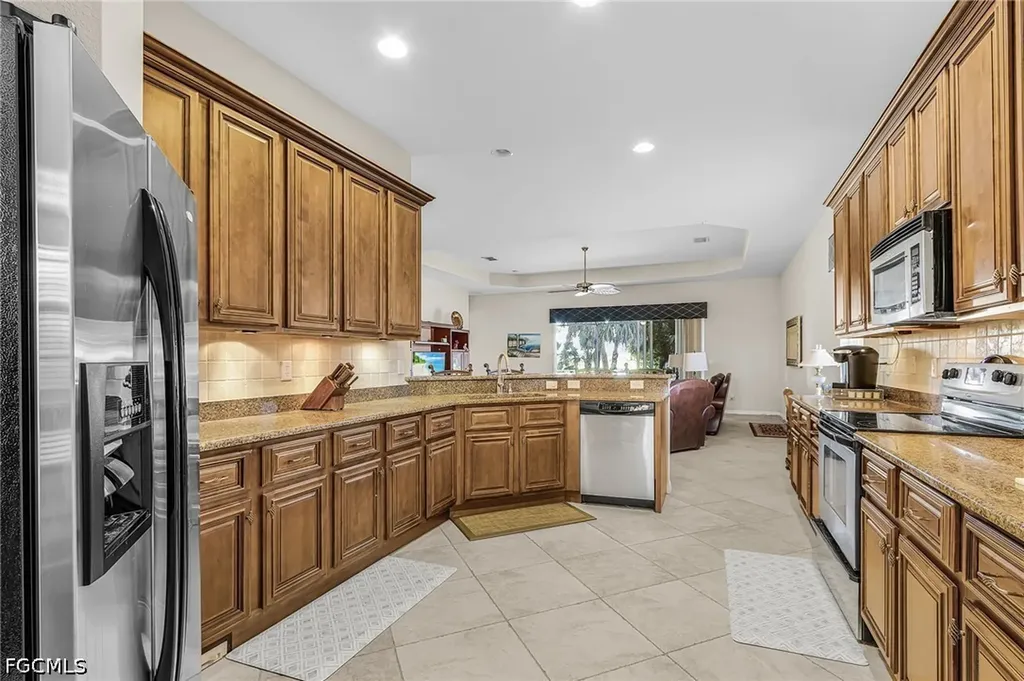 9132 Leatherwood Loop Lehigh Acres FL 33936