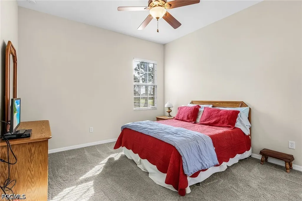 9132 Leatherwood Loop Lehigh Acres FL 33936