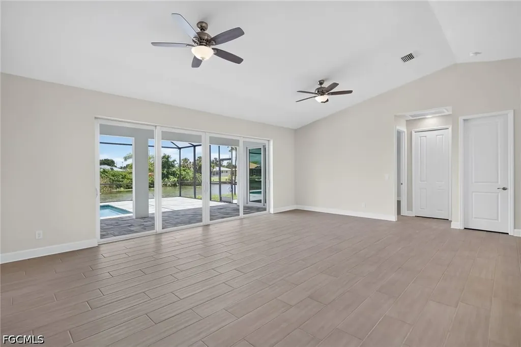 29 NE 20th Court Cape Coral FL 33914