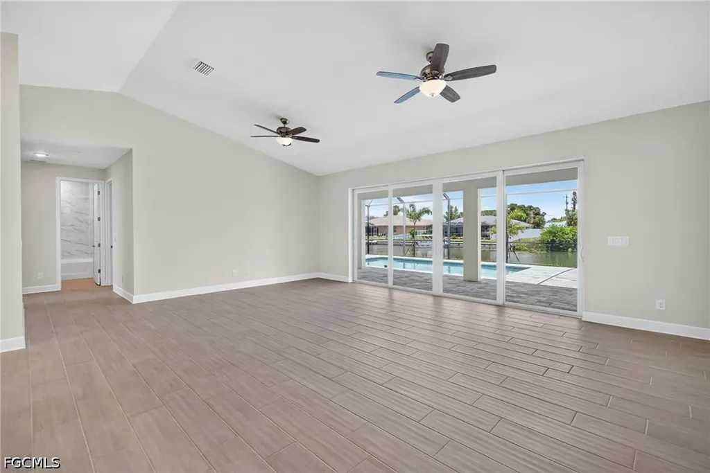 29 NE 20th Court Cape Coral FL 33914