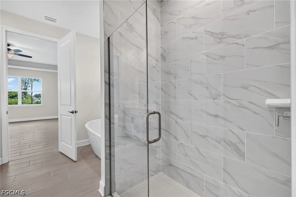 29 NE 20th Court Cape Coral FL 33914