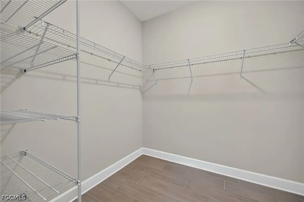29 NE 20th Court Cape Coral FL 33914