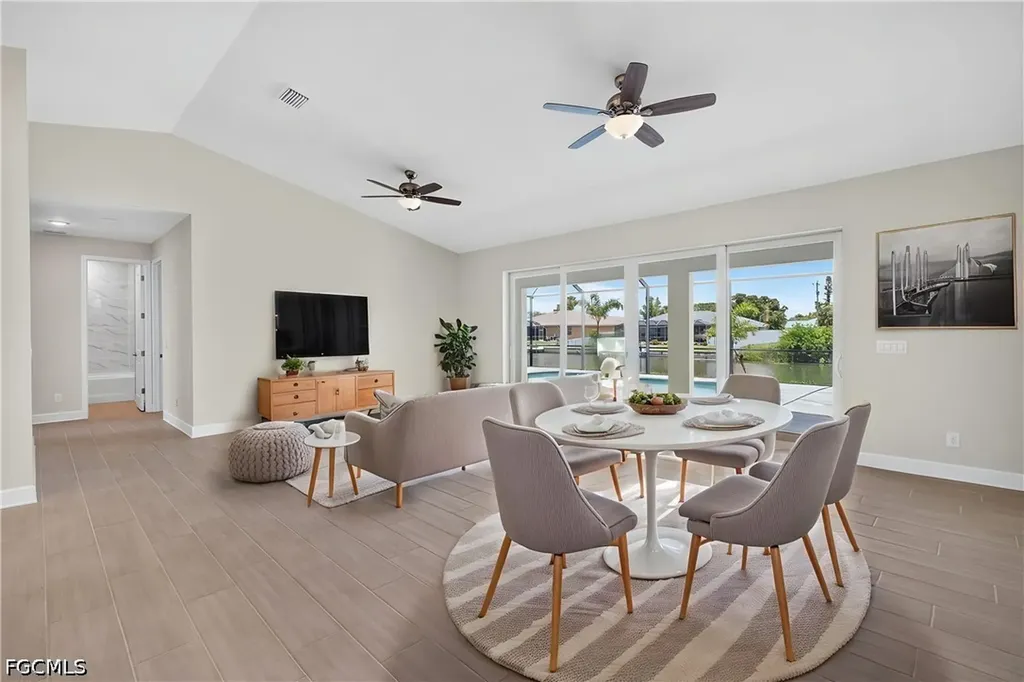 29 NE 20th Court Cape Coral FL 33914