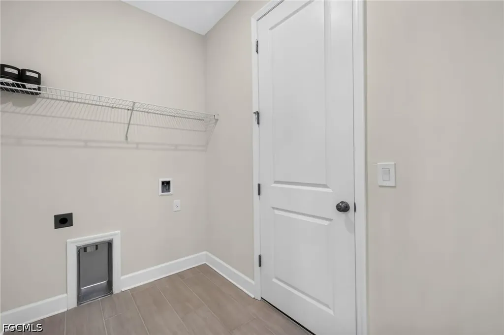 29 NE 20th Court Cape Coral FL 33914