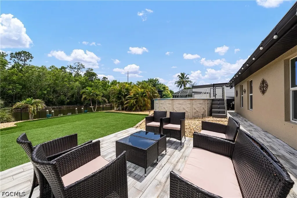 4700 32nd Avenue SW Naples FL 34116