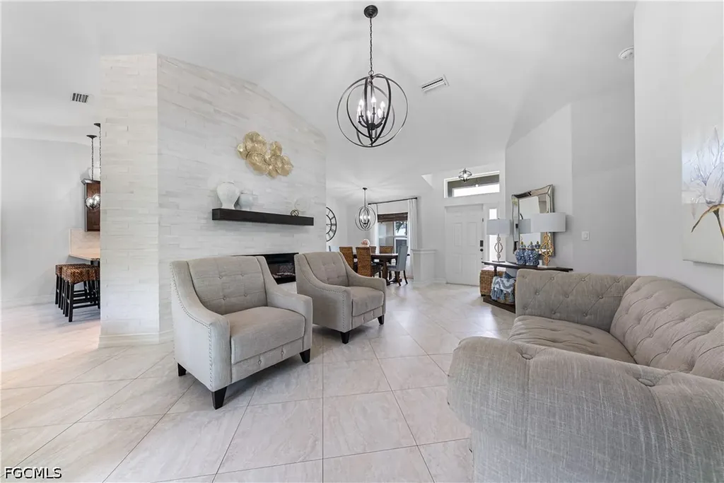 4700 32nd Avenue SW Naples FL 34116