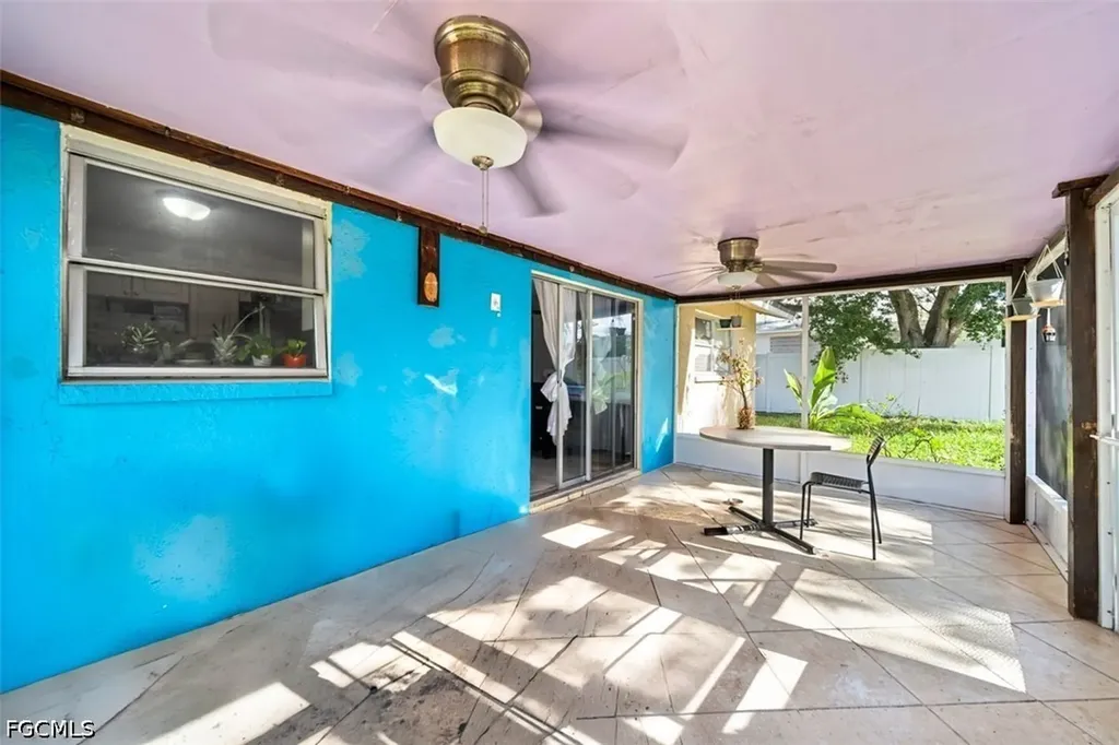 27 NE 20th Avenue Cape Coral FL 33909