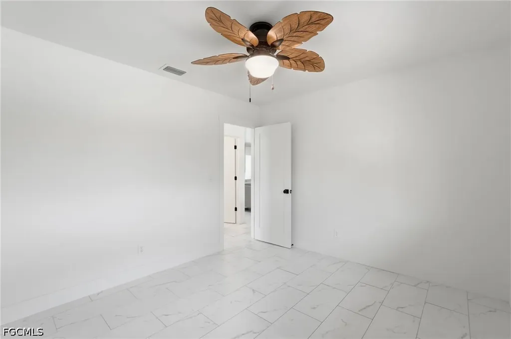 1446 SE 13th Street Cape Coral FL 33990