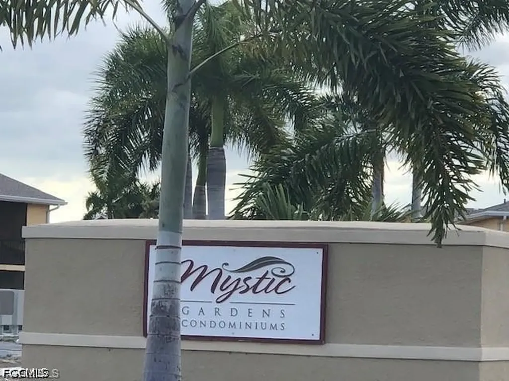 5315 Summerlin Road Fort Myers FL 33919