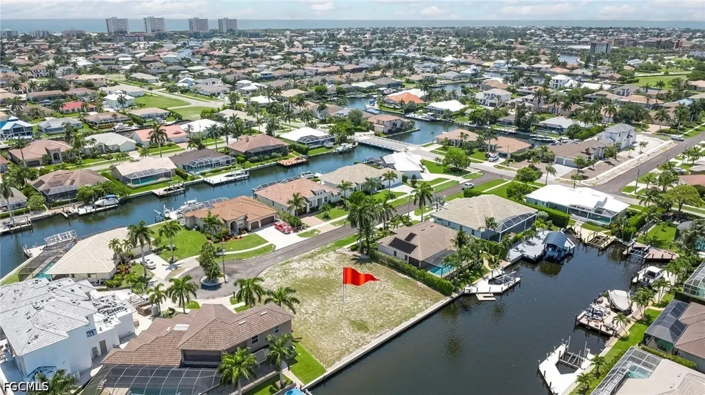 375 Wales Court Marco Island FL 34145