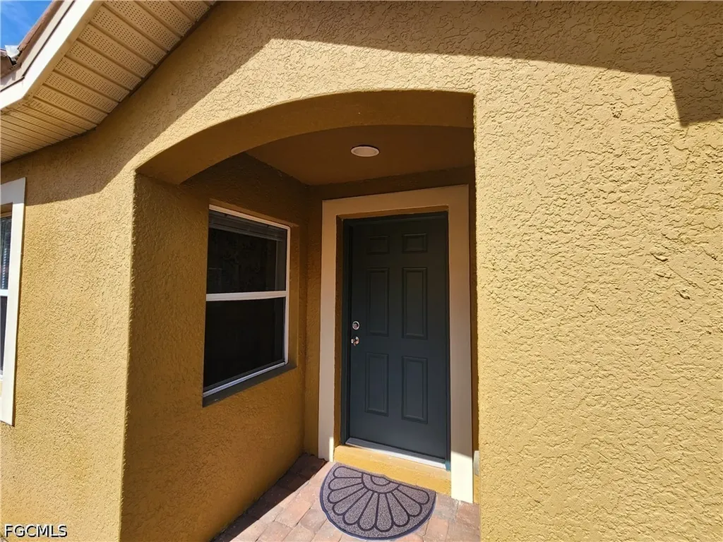 18261 Minorea Lane Lehigh Acres FL 33936