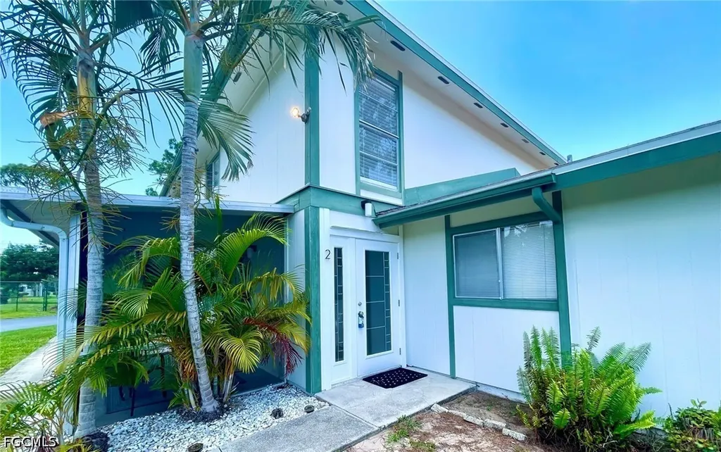 3361 New South Province Boulevard Fort Myers FL 33907
