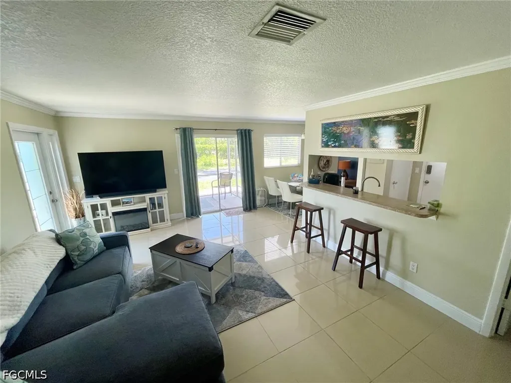 3361 New South Province Boulevard Fort Myers FL 33907