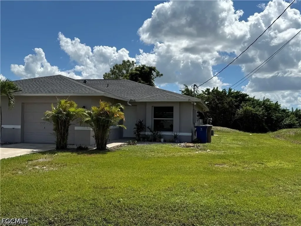 4543 21st Street SW Lehigh Acres FL 33973