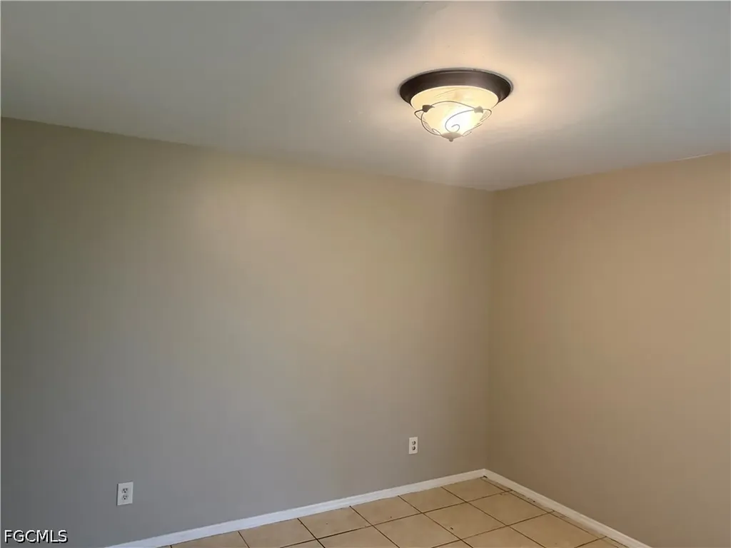 4543 21st Street SW Lehigh Acres FL 33973