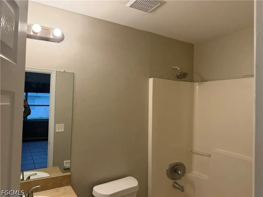 4543 21st Street SW Lehigh Acres FL 33973