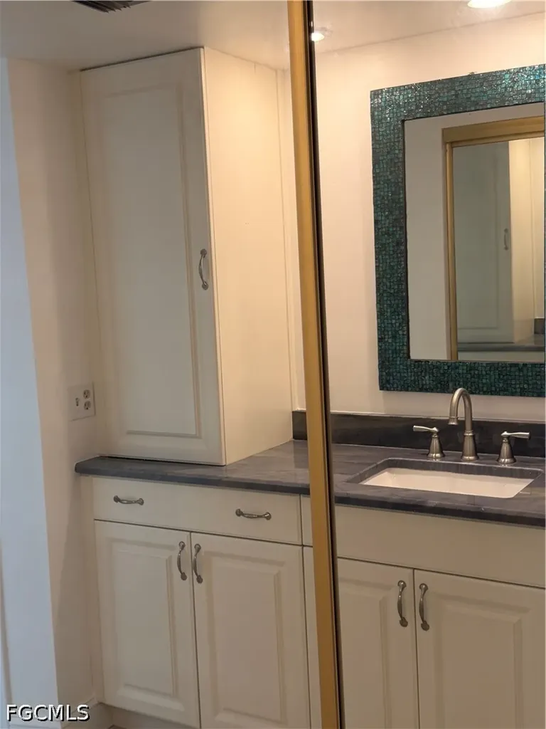 25806 Cockleshell Drive Bonita Springs FL 34135