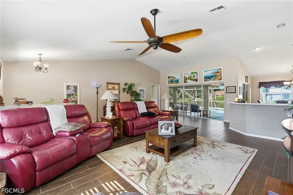 8867 Staghorn Way Fort Myers FL 33908