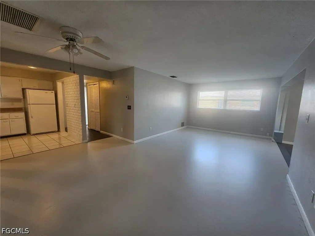 3810 SE 12th Avenue Cape Coral FL 33904