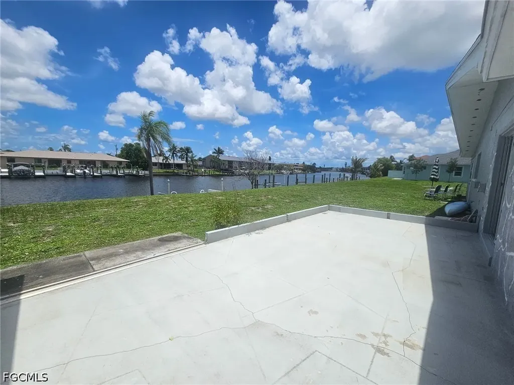 3810 SE 12th Avenue Cape Coral FL 33904