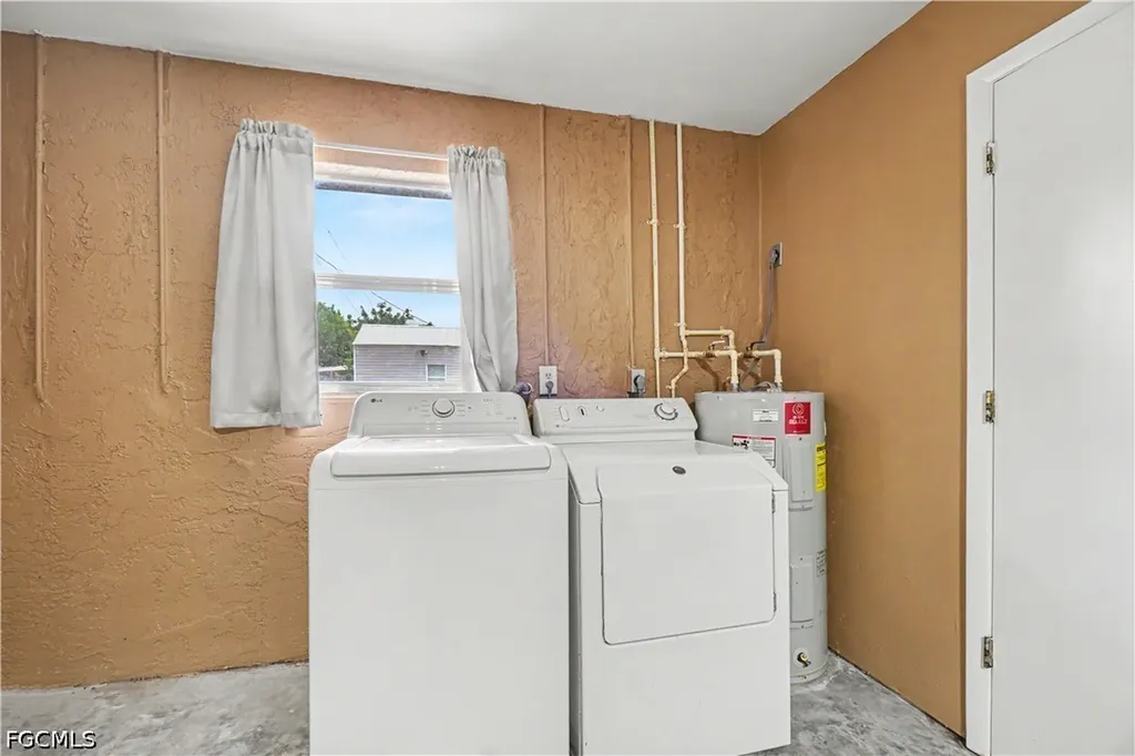13044 Seventh Street Fort Myers FL 33905