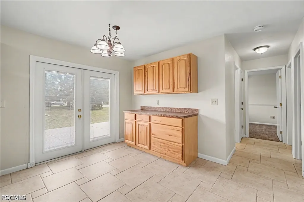 13044 Seventh Street Fort Myers FL 33905
