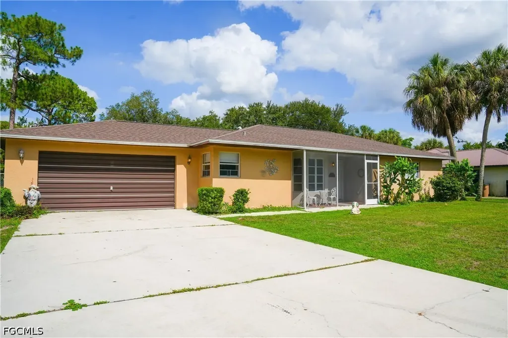 114 Greenwood Avenue Lehigh Acres FL 33936