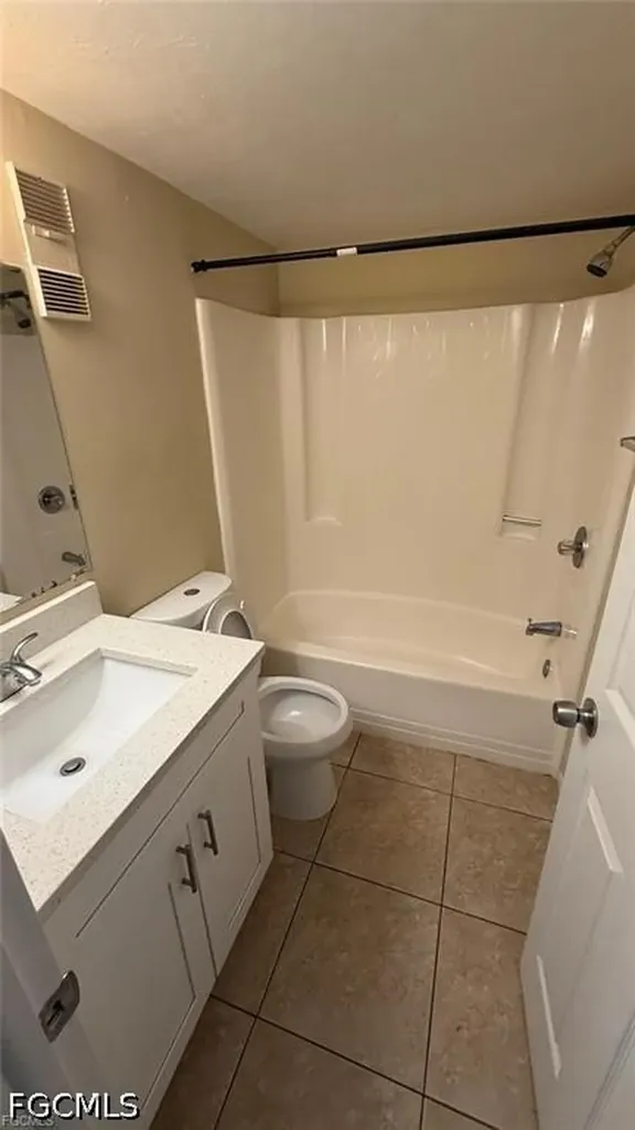 2680 Park Windsor Drive Fort Myers FL 33901